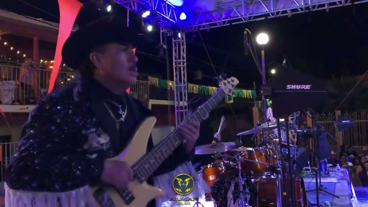 Banda R-15 Del Korita Gonzalez - Presentacion (En Vivo)
