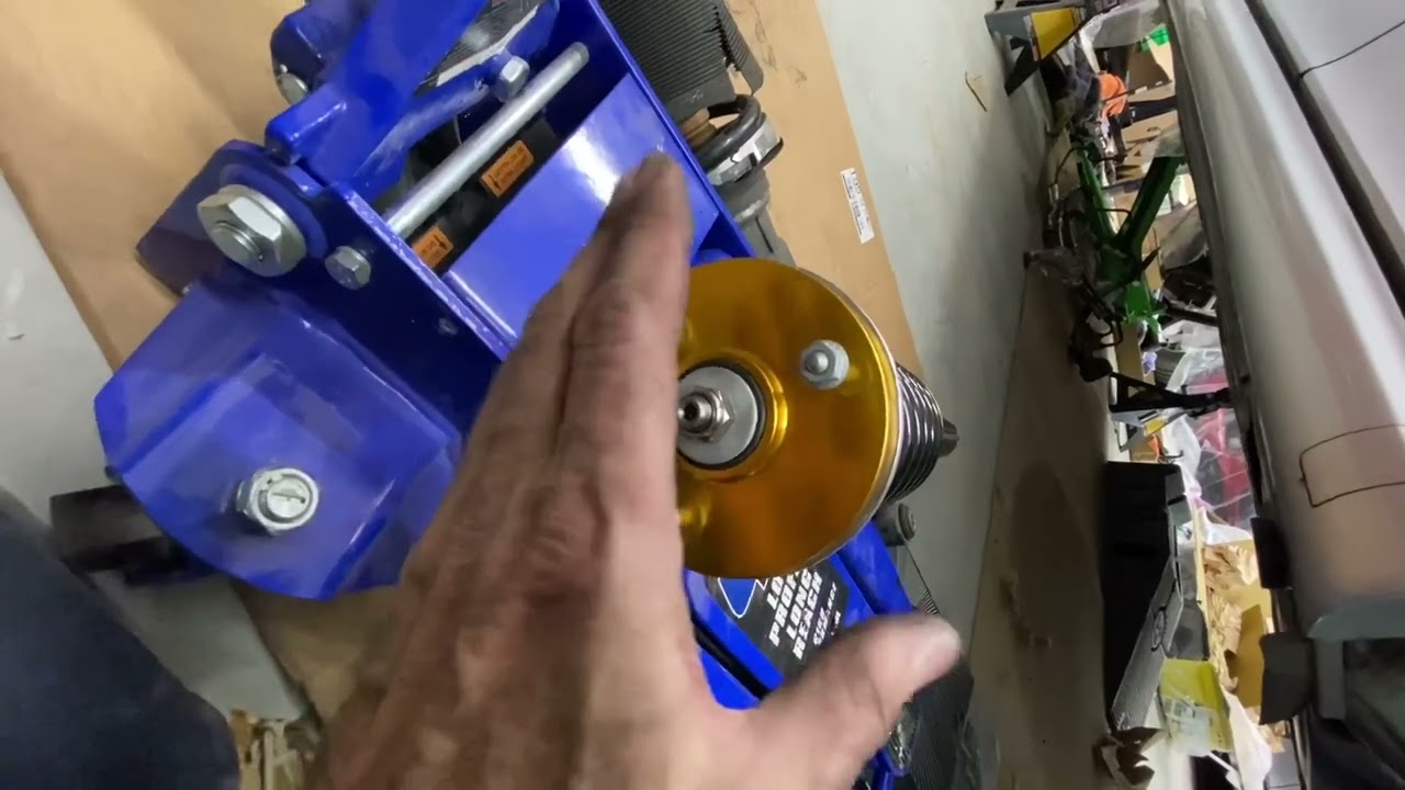2003 Mercedes S55 AMG coil over rear driver side removal of ABC shock