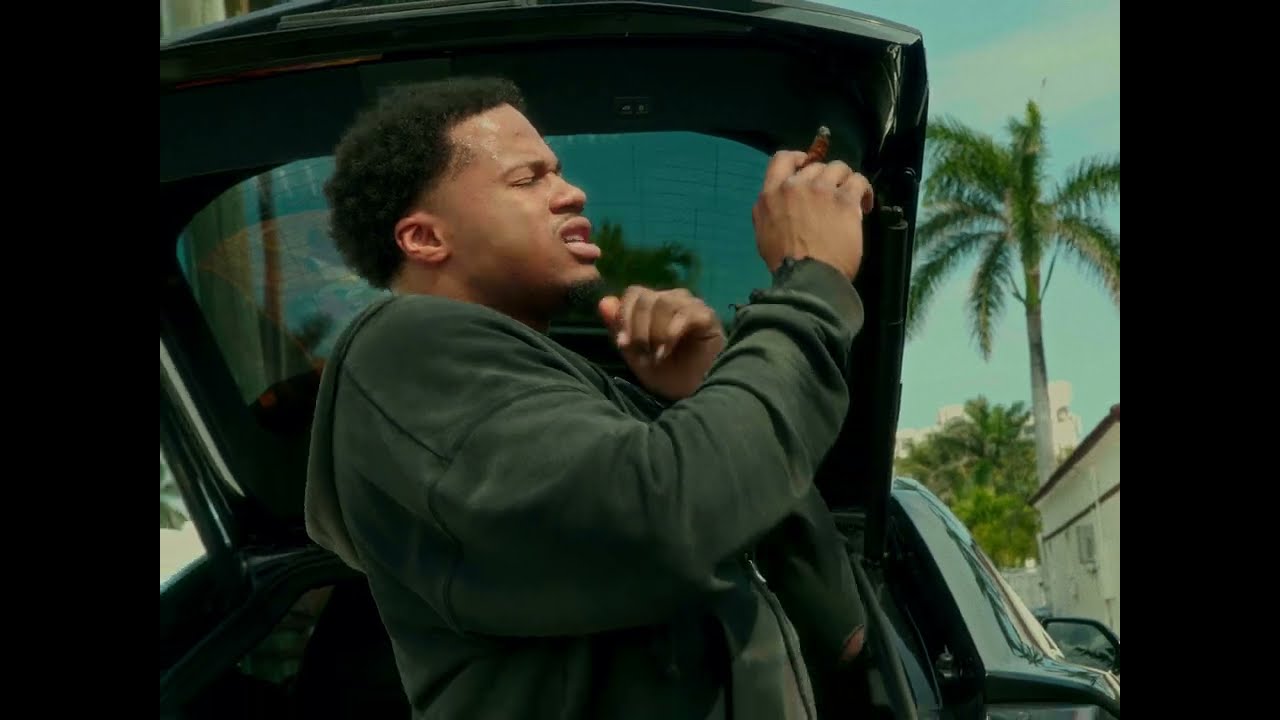 Renz1k - Not Replying (Official Music Video)