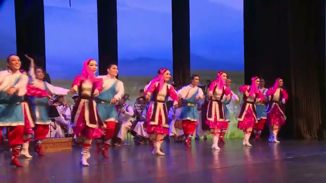 Dance performance: 