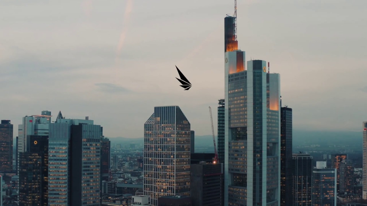 Frankfurt Skyline Drone 4K Cinematic (DJI Mavic 2 Pro)