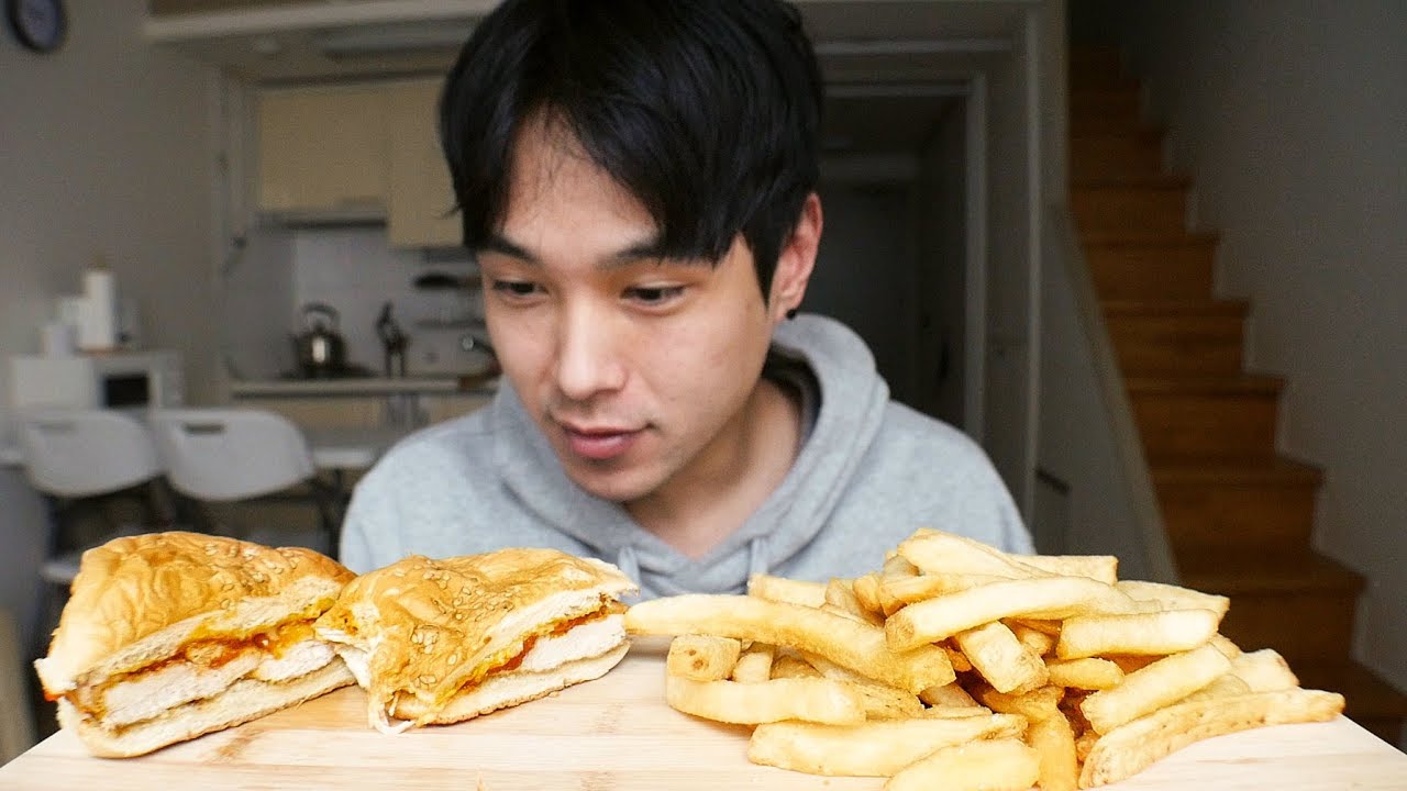 Chicken Parmesan Sandwich - MUKBANG