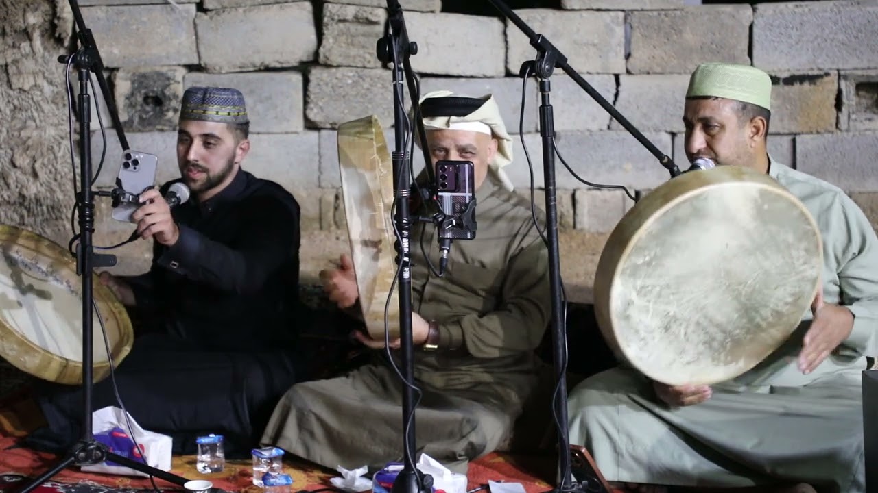 قصيدة حزينه ( راحو أحبابي وغيرهم ماضلي) بصوت المداح الحاج حسين الويسي في جزيرة البعساف 
