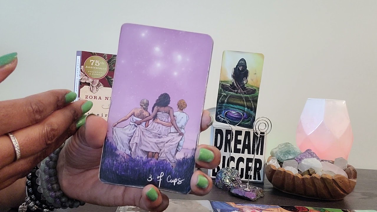 SAGITTARIUS:  You've been sitting on those wealthy ideas for far too long.  ITS Time to THRIVE!