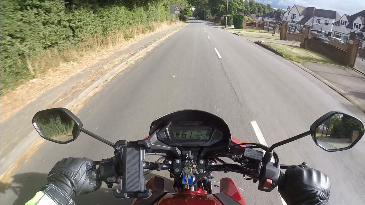 2021 CB125F - Going For a Rip