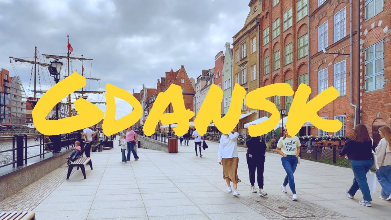 Walking Tour of Gdańsk Old Town | Poland Travel Guide 2025