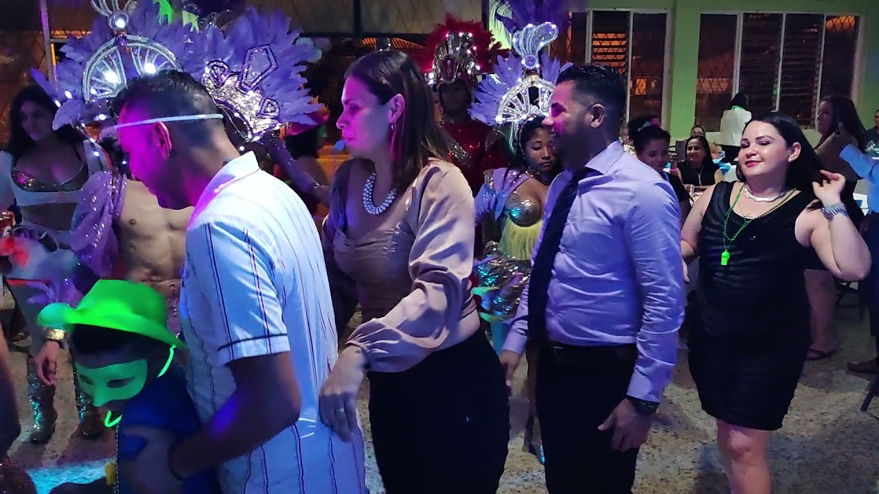 Quince años Britanny (Entrada Comparsa)