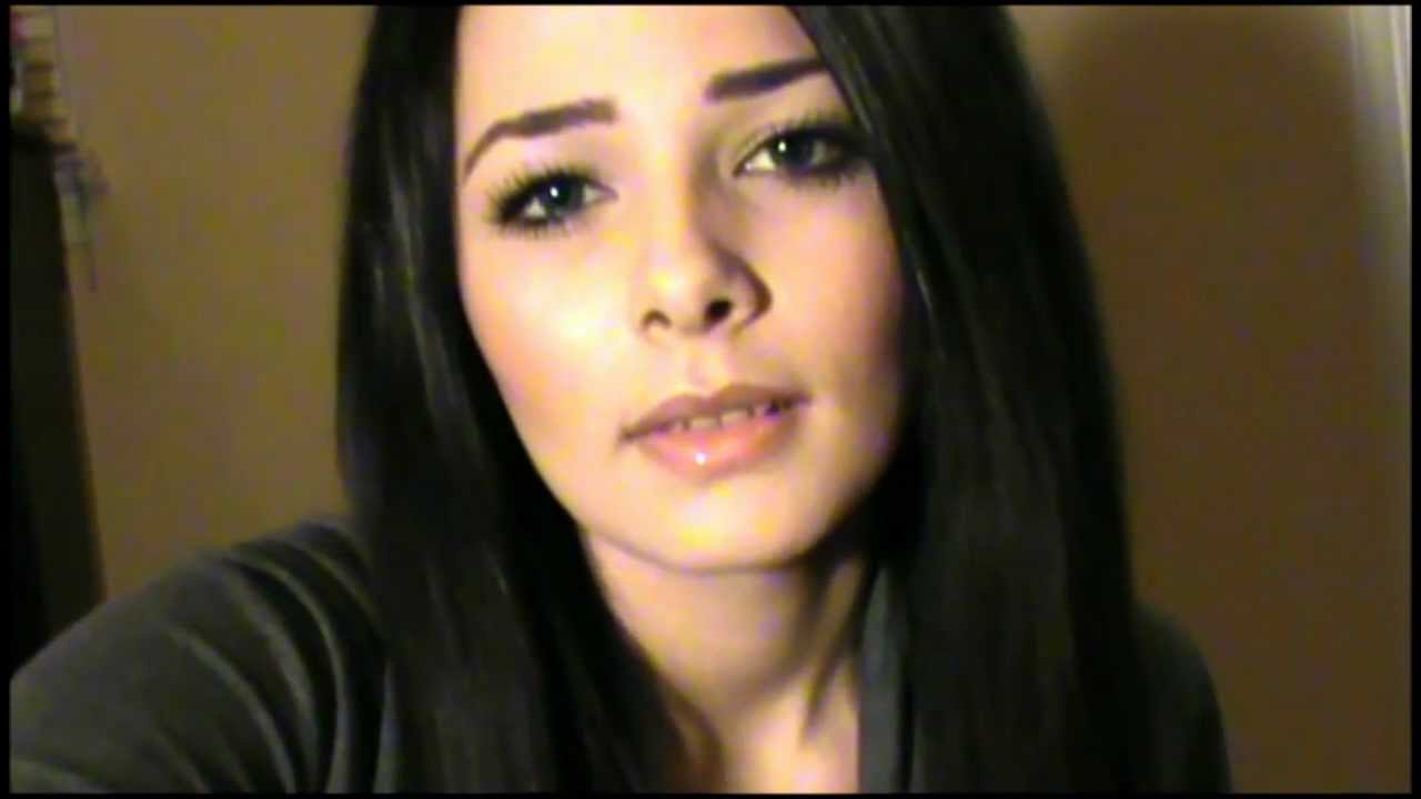 Spa Role Play(ASMR Softly Spoken Nail Tapping+Hair Brushing &Scalp Massage)