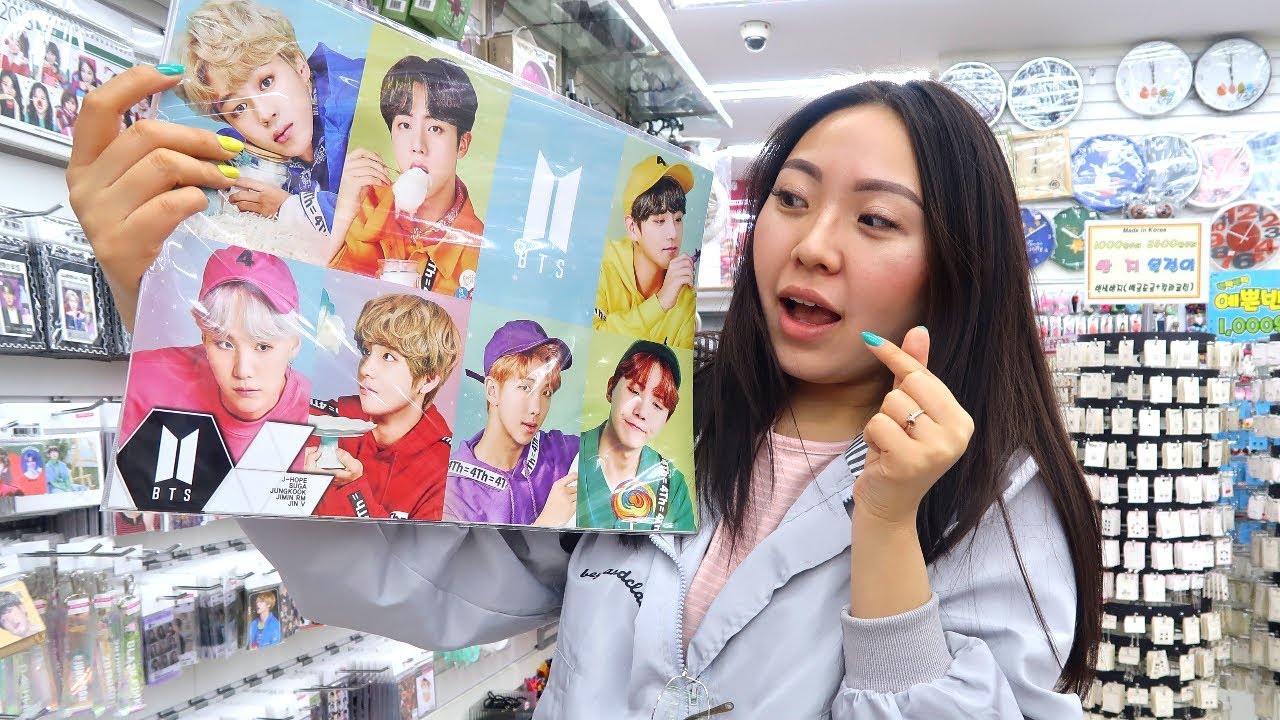 АЙДОЛЫ В КОРЕЕ / BTS /  ШОПИНГ В КОРЕЕ / ОБЗОР НА K-POP STUFF |NikyMacAleen