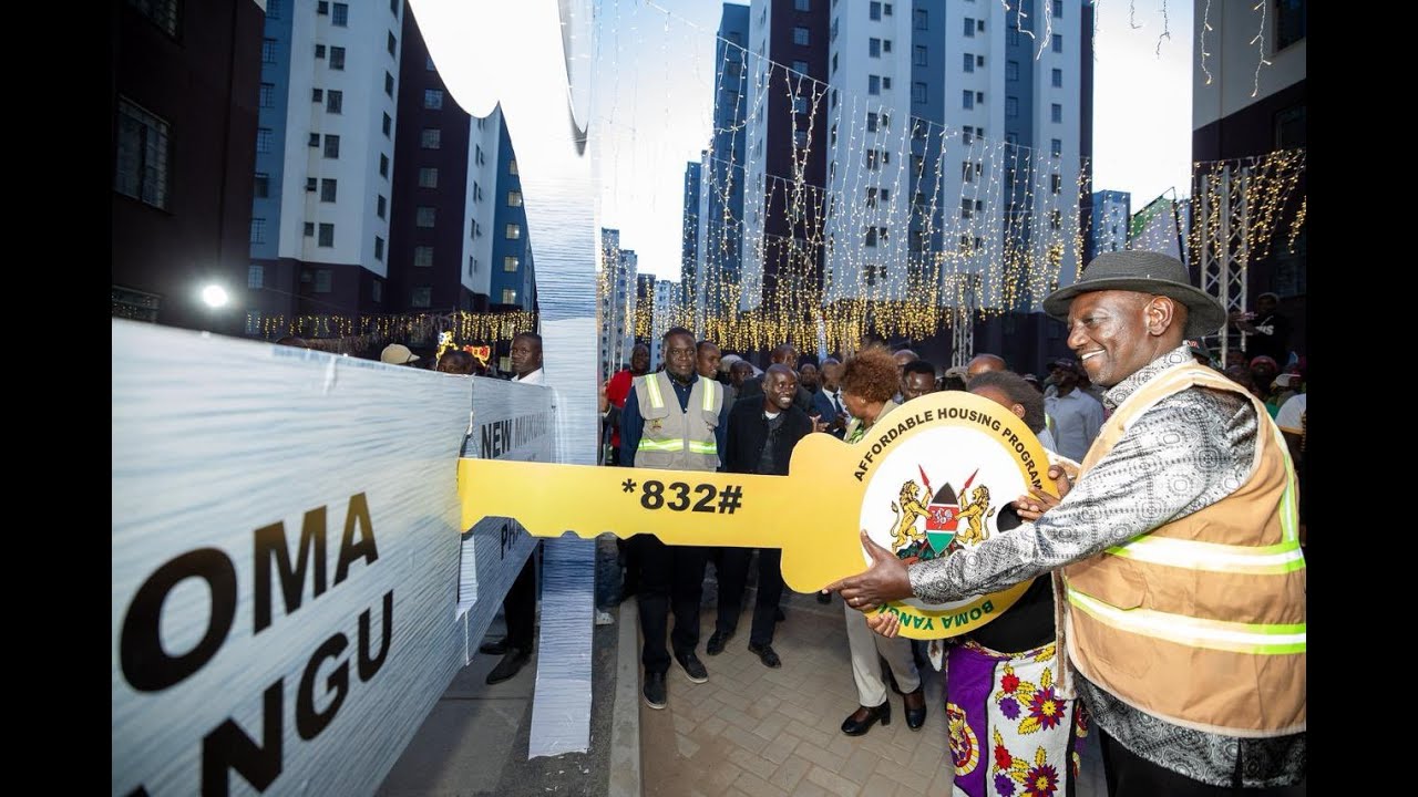 H.E President William Ruto Hands over 4,500 Keys to home owners at Mukuru Estate ,Phase 2 (Nairobi)