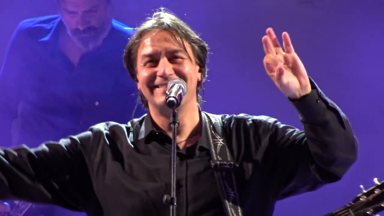 Το σεντόνι / Γιάννης Κότσιρας live Βεακειο