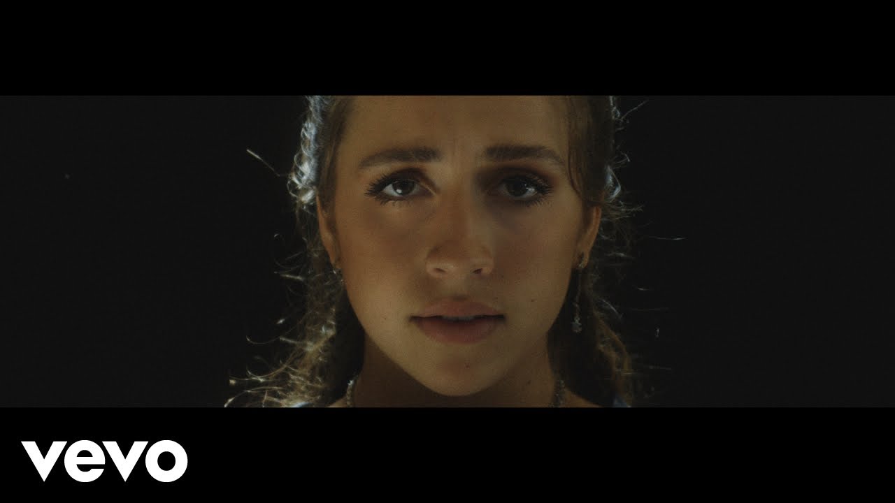 Tate McRae - don't be sad (Official Video)