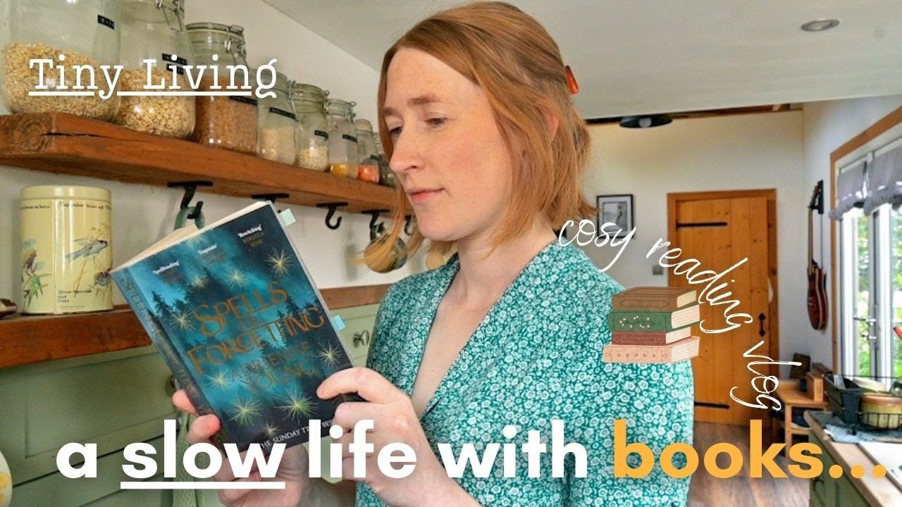 Reading vlog from our Scottish Tiny Home