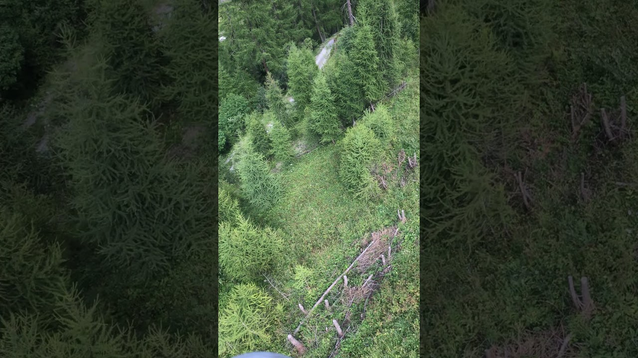 Descente en t&eacute;l&eacute;si&egrave;ge de Chemeuille &agrave; Lannaz (autre partie)