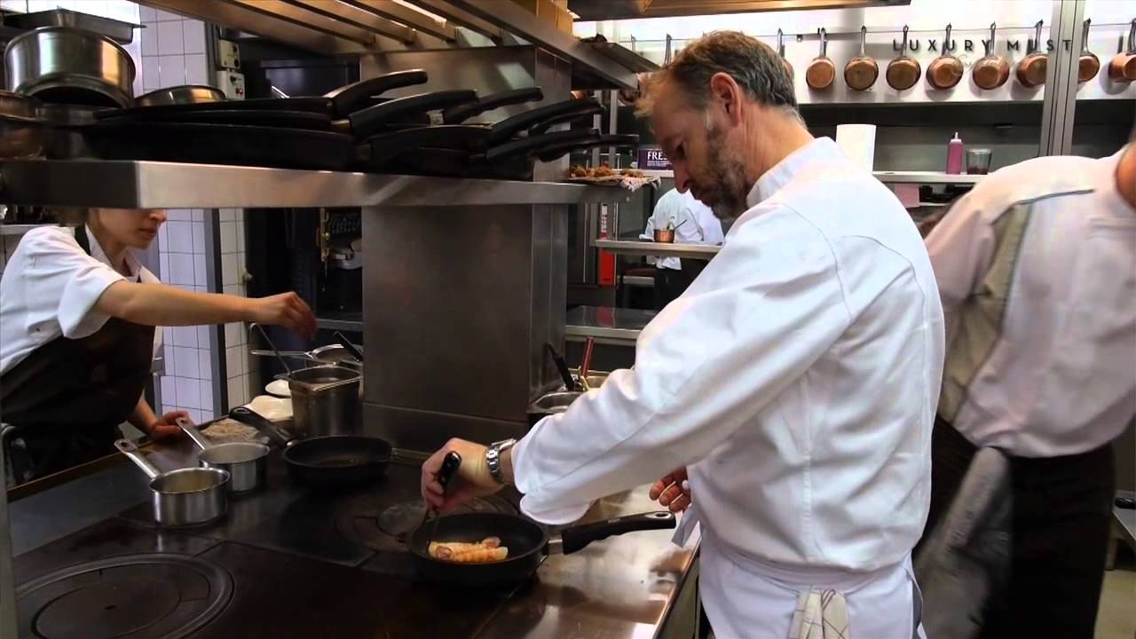 Portrait de Chef Pascal Devalkeneer - Le Chalet de la forêt. Bruxelles