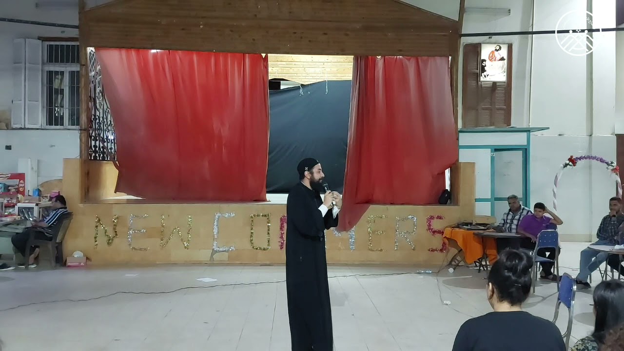 أبونا ارميا يوسف ... ( أنا مختلف )