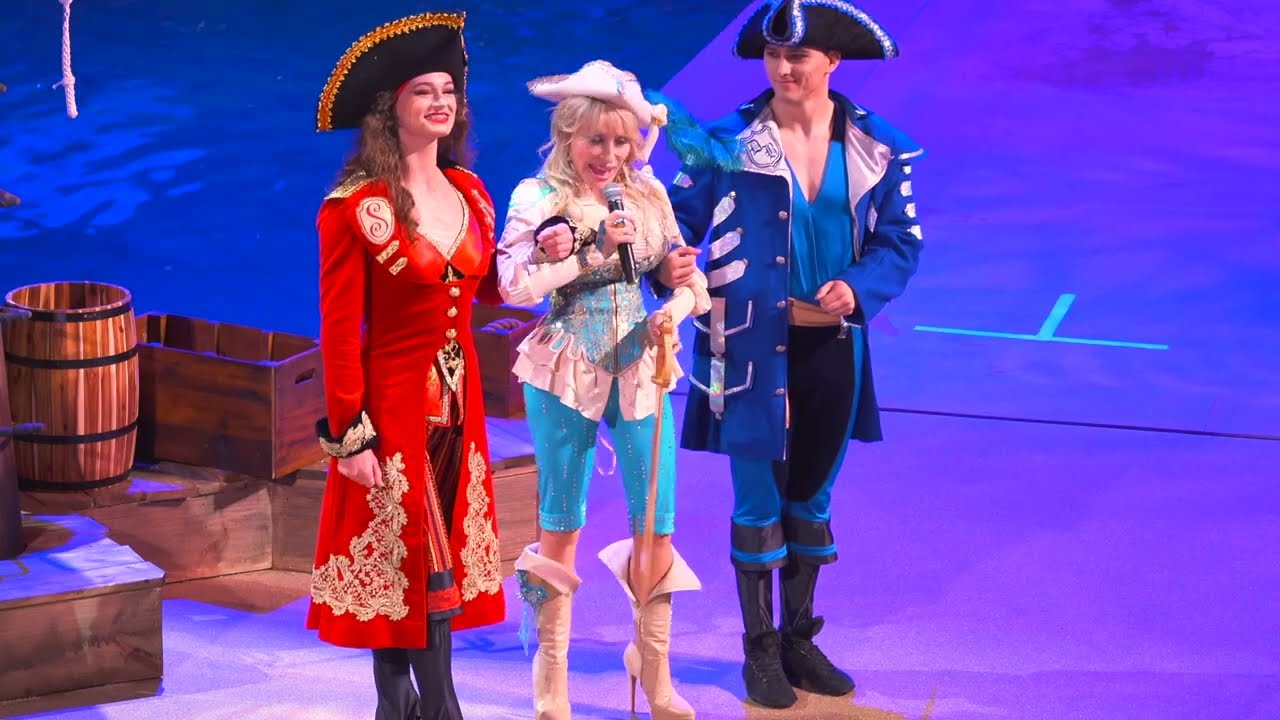 Dolly Parton Opens New Pirates Voyage Dinner Show in Panama City Beach