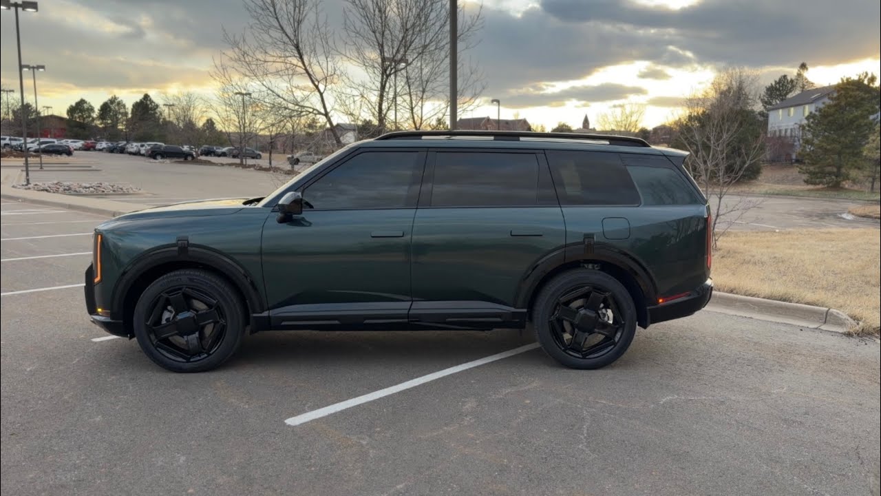 2027 Kia Telluride Ex X-Line Black Jade Green @diydetailofficial 