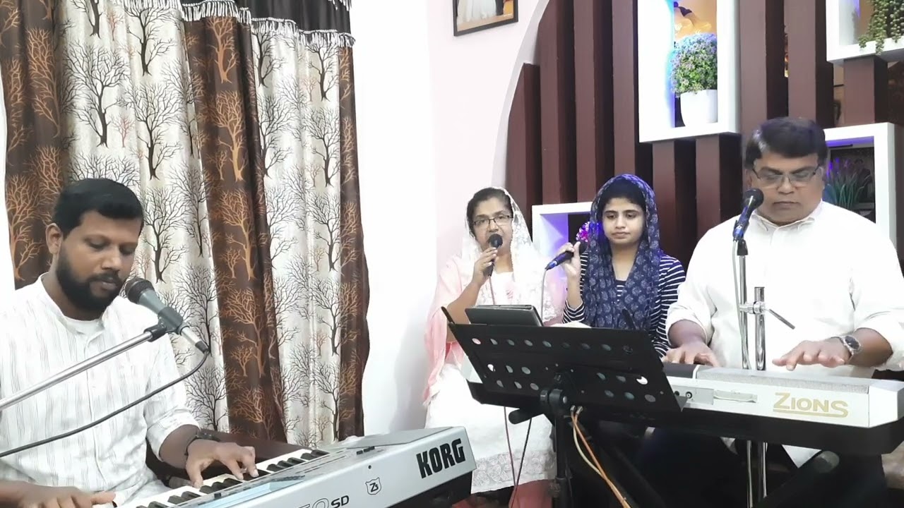 നിത്യമാം സ്നേഹത്തിനാഴമുയരവും | nithyamam snehathin aazham | Zionsingers vennikulam| James,Lini,Angel