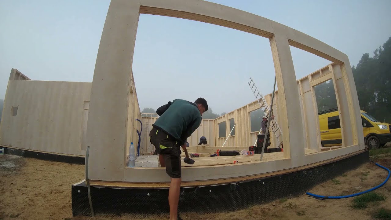 Home Koncept 66 2G dzień 2 budowa dom szkieletowy cz3 poziomowanie ścian + m-ż ścian działowy