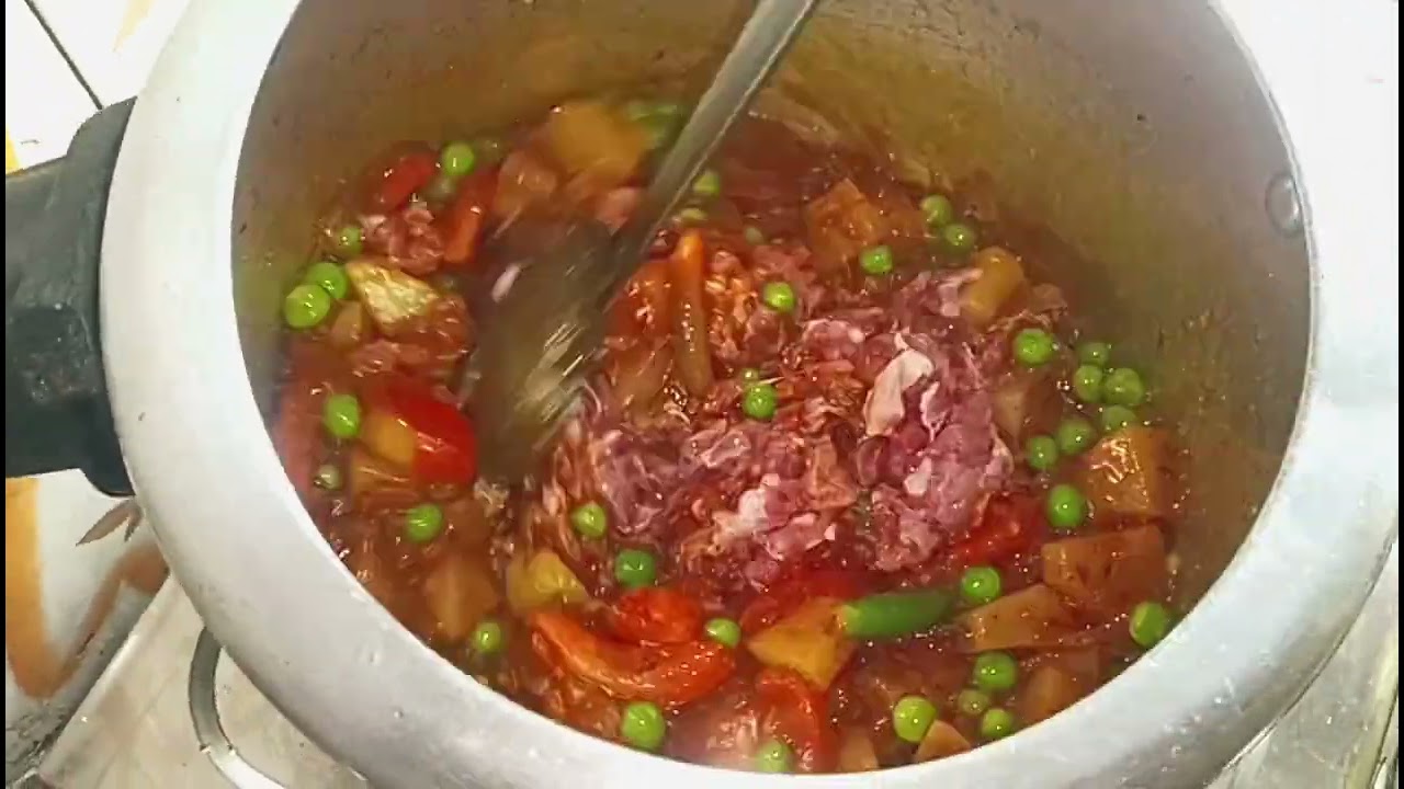 Aalu Matar keema  testy recipe 😋👍🏻#cookingrecipe #muttonrecepi 