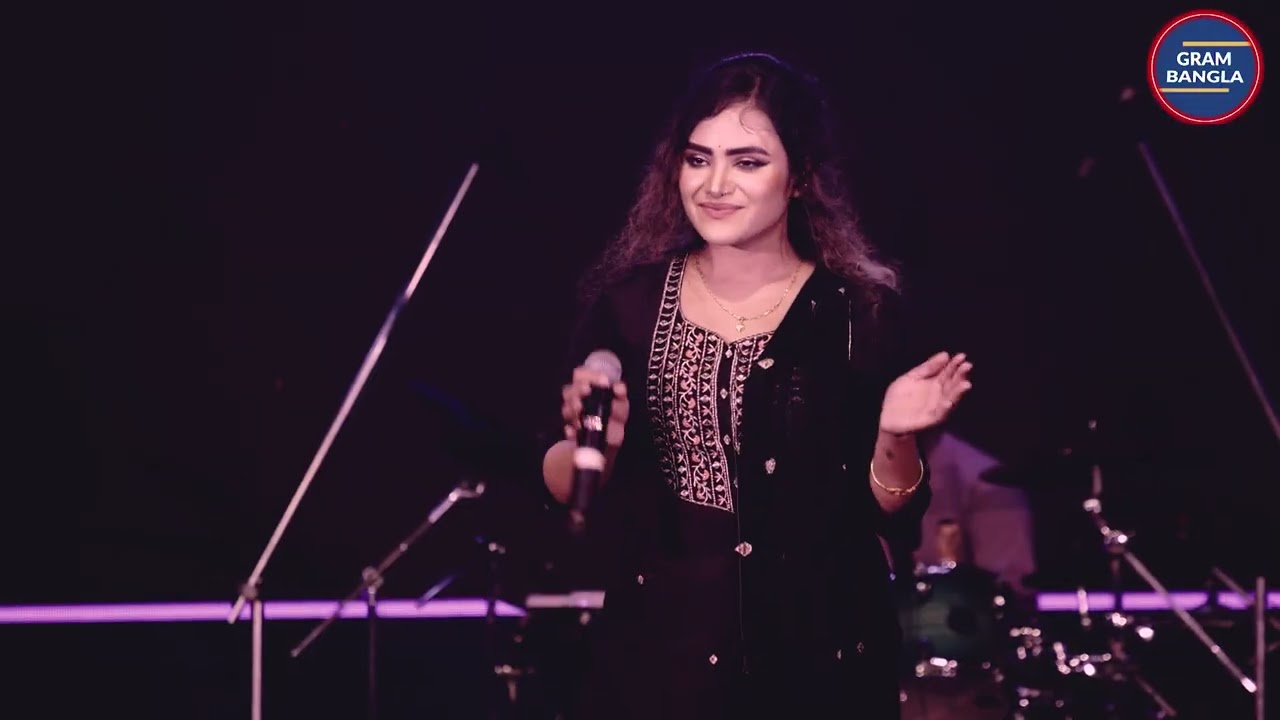 Dafali Wale Dafali Baja | Live singing by  Anwesha Dutta