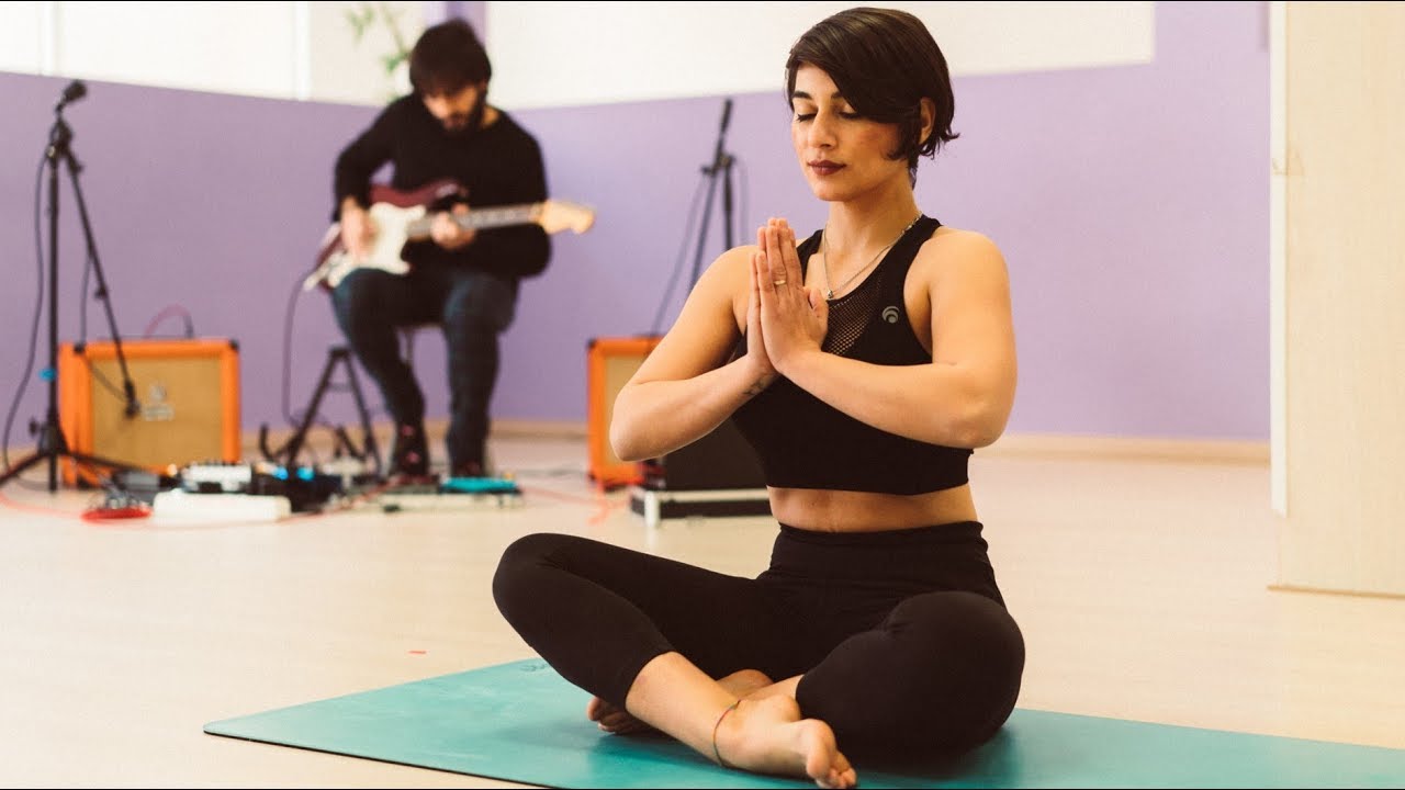 Ambient Guitar 32 // Yoga Lesson