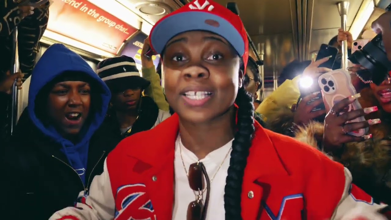 NYC’s Largest All-Women Rap Cypher! PT. 1 (250+ Turnout) | 1TRAIN CYPHERS