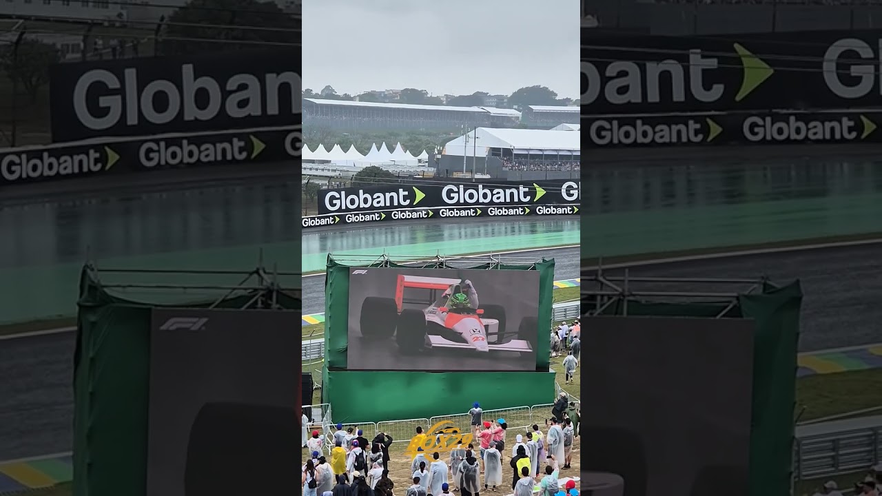 Hamilton pilotando a McLaren de Senna em Interlagos | Box29 Garage