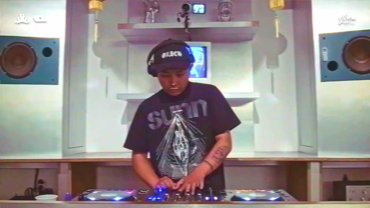 Mix Feelings - D-Black - On The House (OTH)