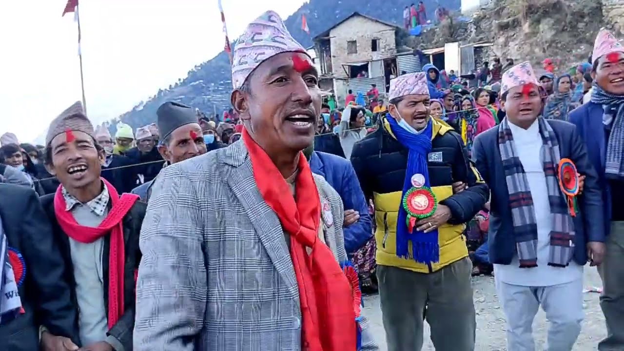 New Deuda Battle Humla-Dhan RokayaVsCharitra Shahi-नयाँ देउडा धनबहादुर र चरित्रा शाही-मुगुVsबाजुरा
