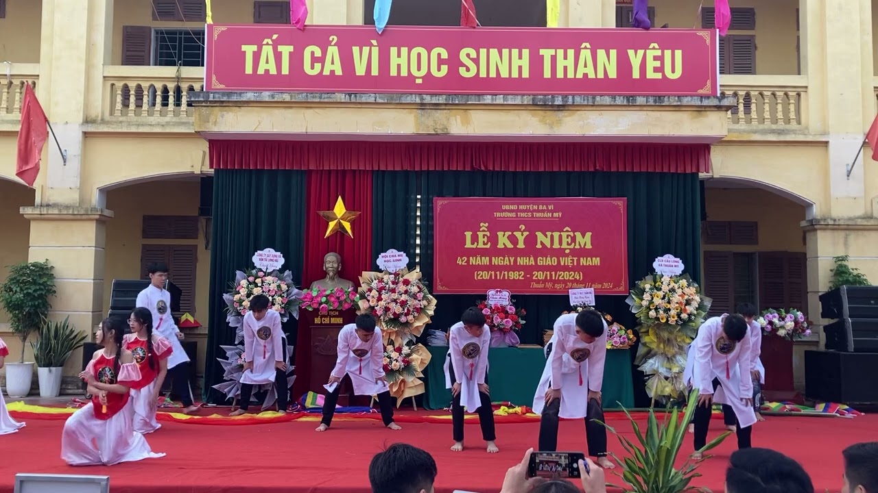 Múa Tây Sơn bước chân hào kiệt - lớp 9A THCS Thuần Mỹ 2024-2025