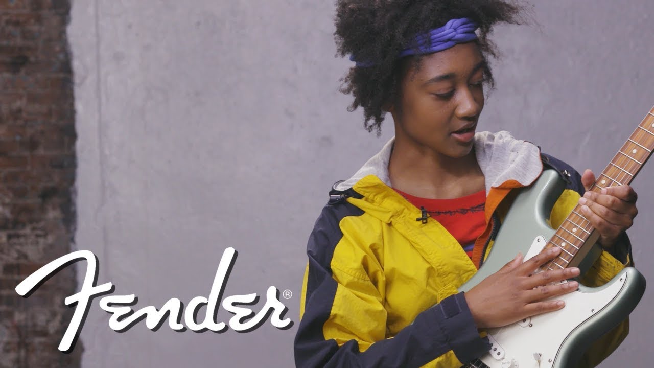 Melanie Faye Demos The Player Series Stratocaster&reg; | Fender