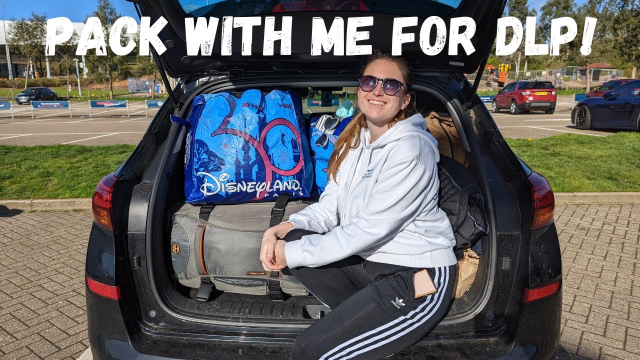DISNEYLAND PARIS - PACK WITH ME! | Family of Four | Clothing, Snacks and more!