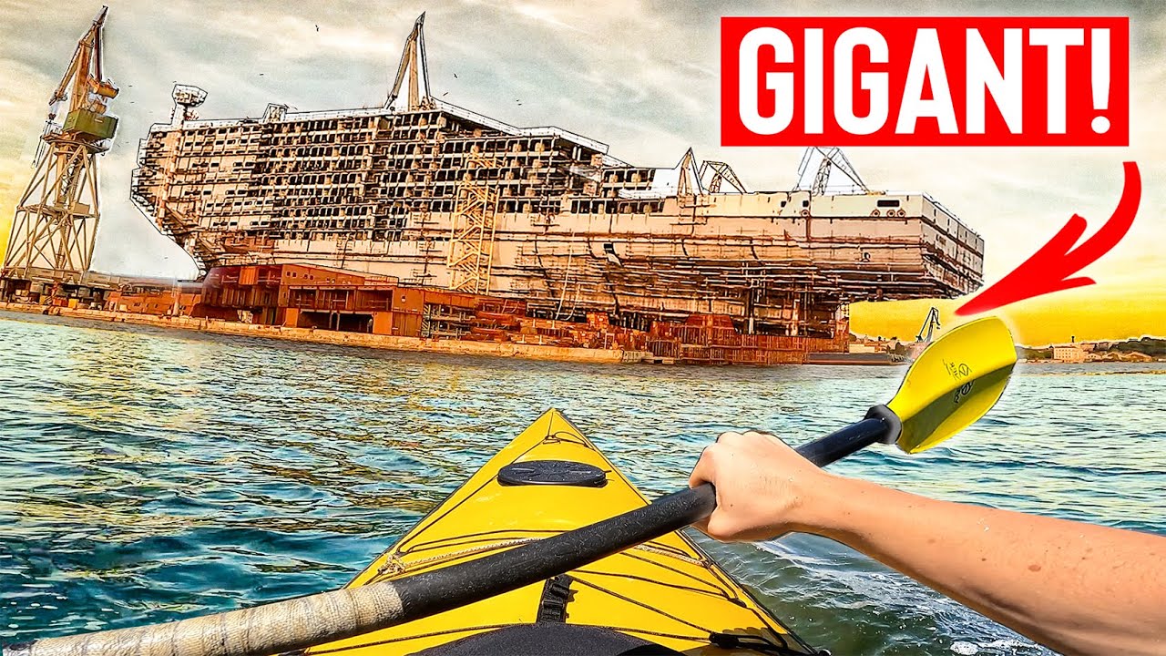 Wir infiltrieren MONSTER-SCHIFFSWRACK!🚢 | Getarnte FESTUNG auf EINSAMER INSEL gefunden!
