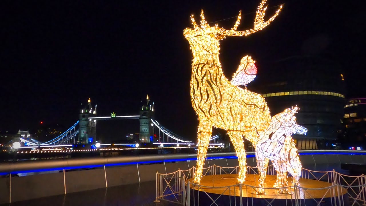 Tower Bridge London Christmas Walk 2020 - With Christmas Lights at Night 4K - Those Who Wander