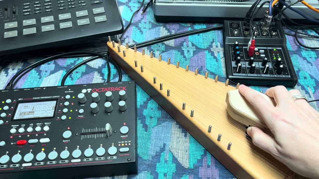 Spinning Magnetic String resonator / Ferrous & Octatrack 