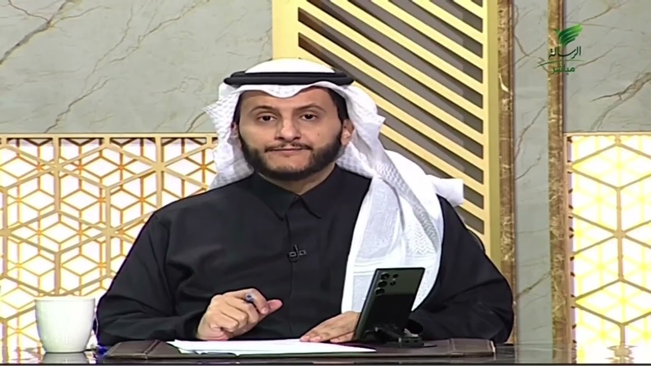 ما حكم قول الإنسان لمن يرى فيه تميزا: 