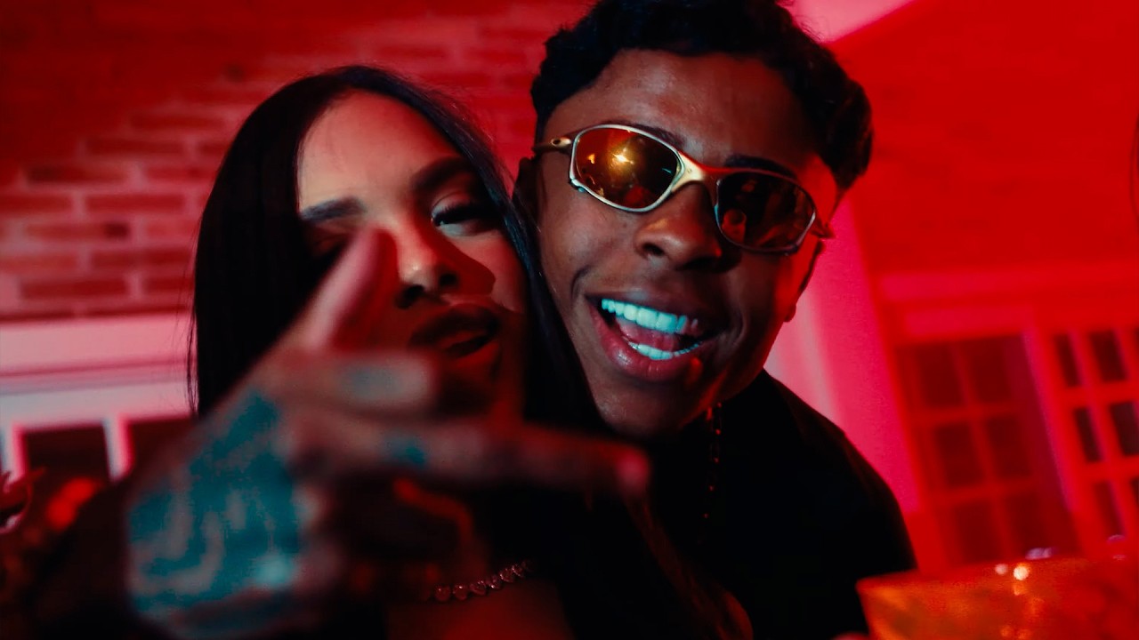 MC MENO K - FIM DE CARNAVAL EM SALVADOR (VIDEO OFICIAL)