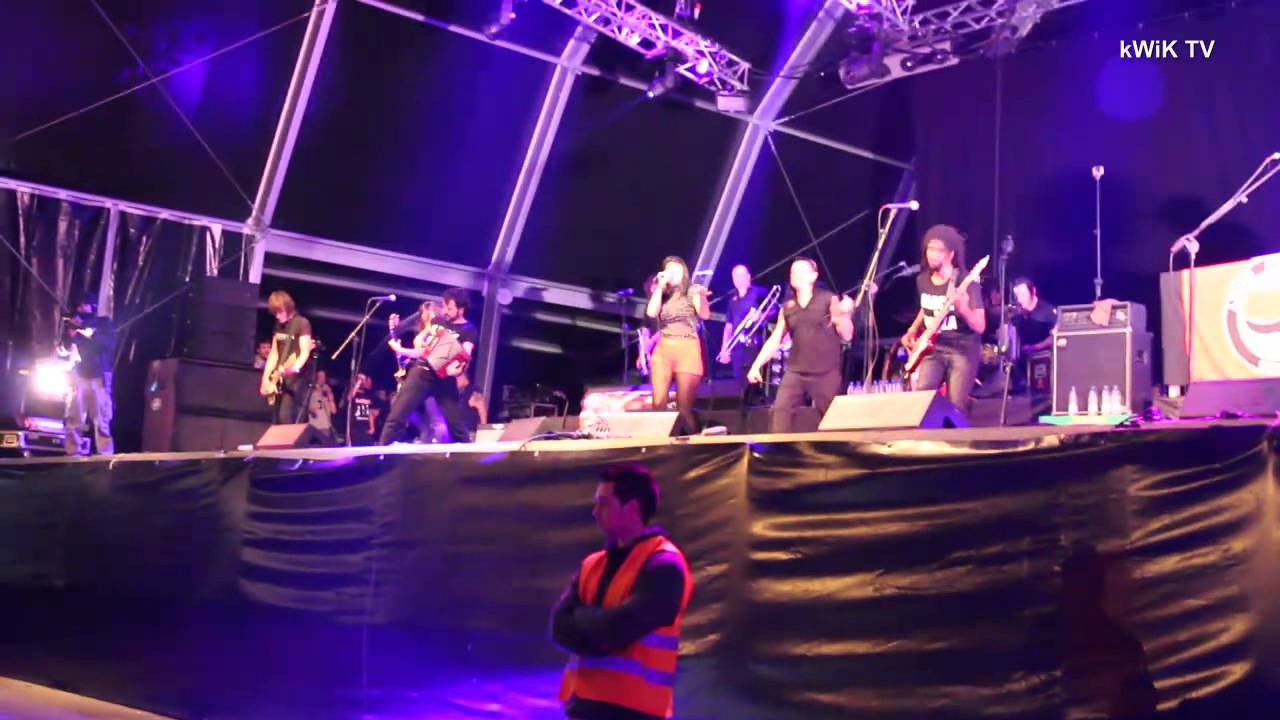 FERMIN MUGURUZA KONTRAKANTXA + ZULOAK: Viña Rock 2013