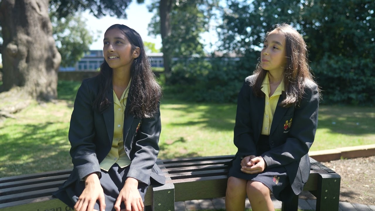 Student Q&A - Discover what it's like being a Watford Girl