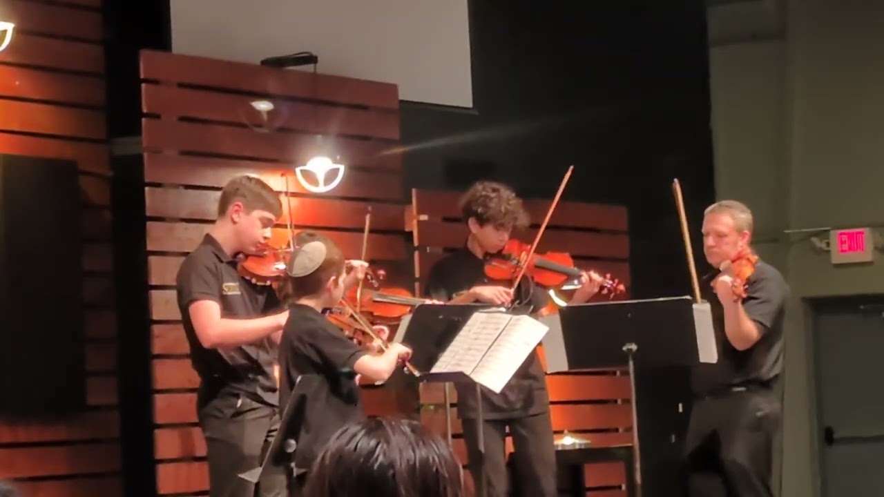 Vanderbilt Suzuki Progrm's Violin Performance Group - Buglers Holiday Anderson arr. by Wermuth.