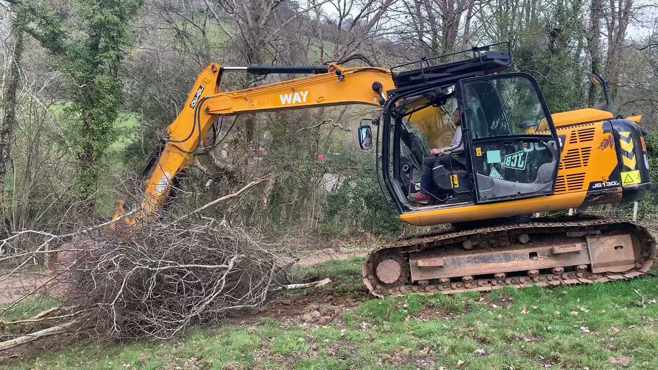 JS130 Clearing Branches