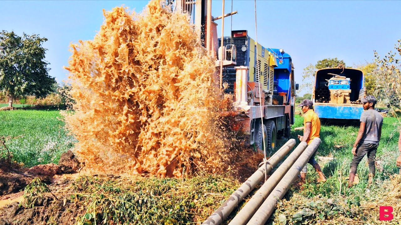 Borewell Drilling - 5HP Motor 147 Feet Deep! UNBELIEVABLE Water Pressure Found! Boring Gadi