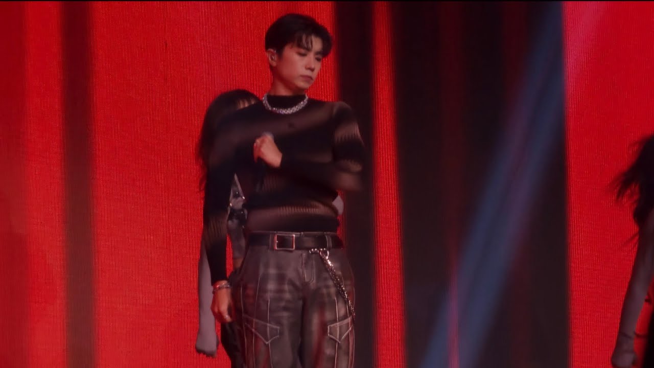 [2PM 우영](FAN CAM) Heartbeat+Again & Again+Without U/ENWJ in BANGKOK(241116)