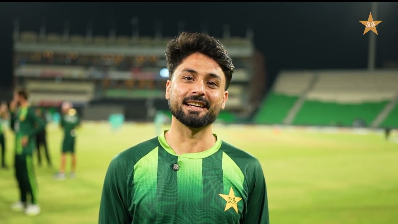 Men's players throw their support behind Pakistan women's team for their #T20WorldCup campaign 🇵🇰🏏