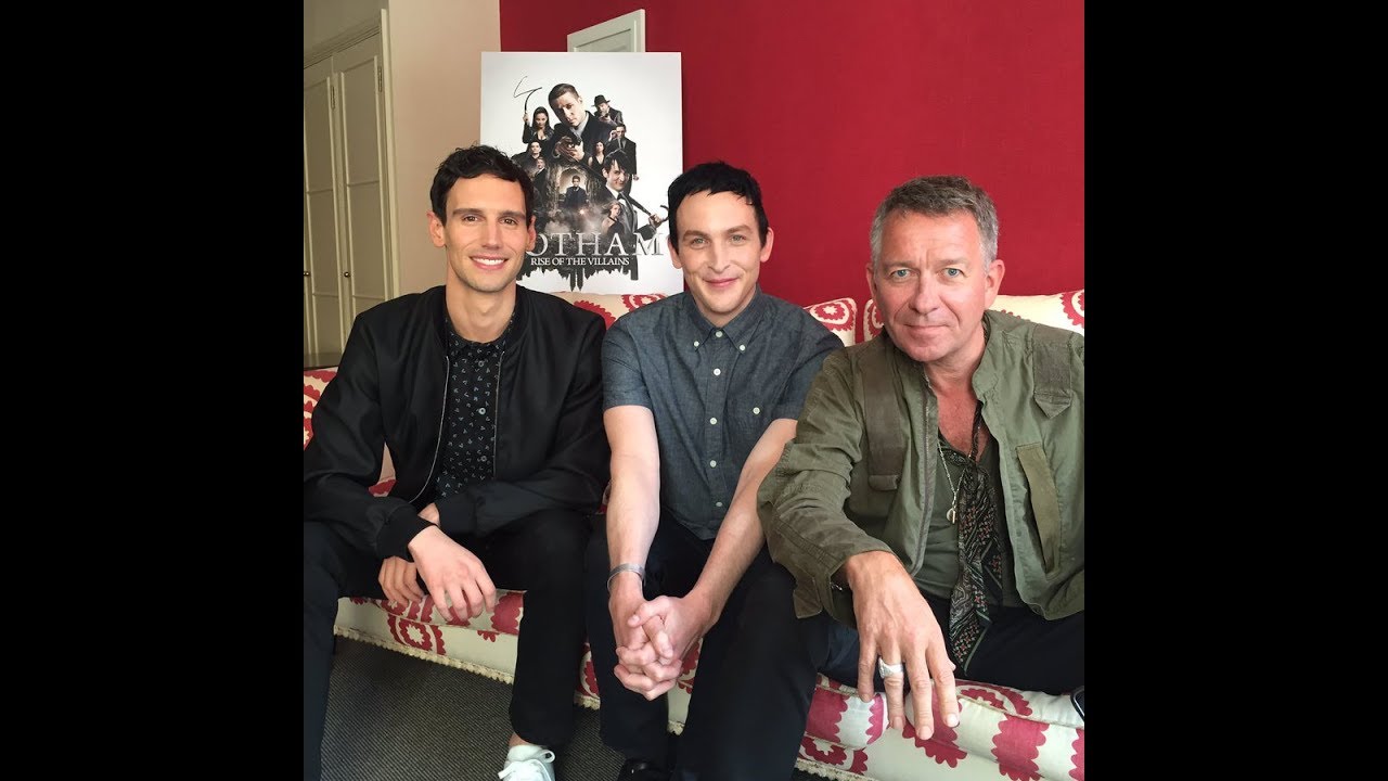 LIVE ON TWITTER - Cory Michael Smith, Robin Lord Taylor & Sean Pertwee