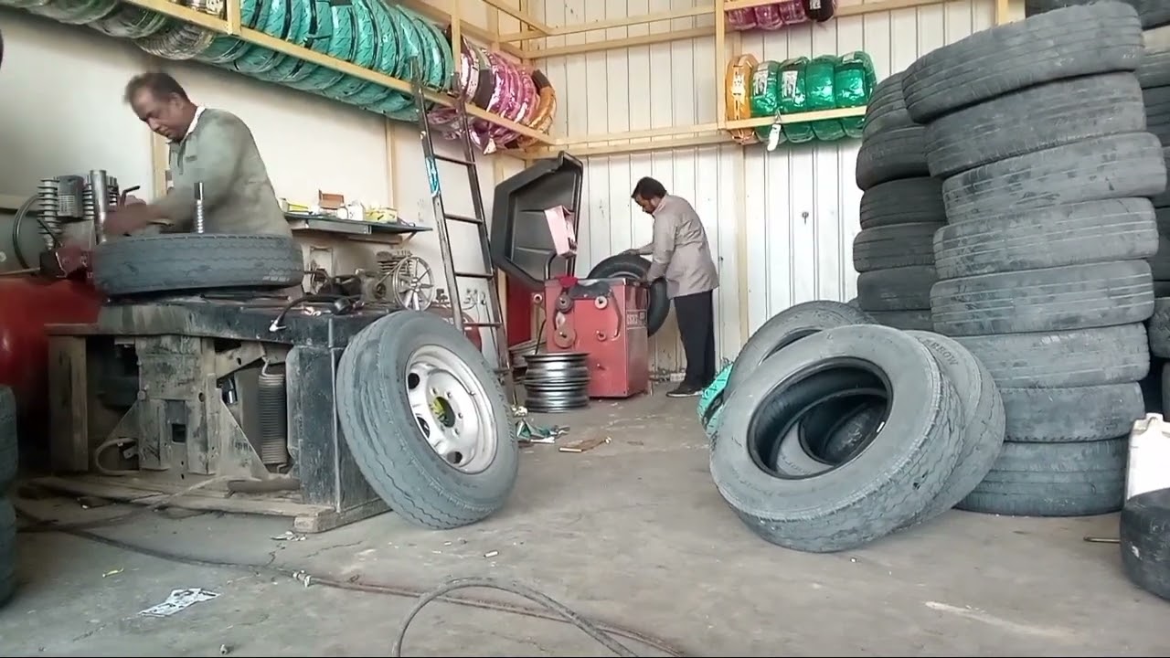 Saudi Me Gairij ki Dukaan // किया किया काम होता है #सऊदीअरब #sauduarabia #driverlife
