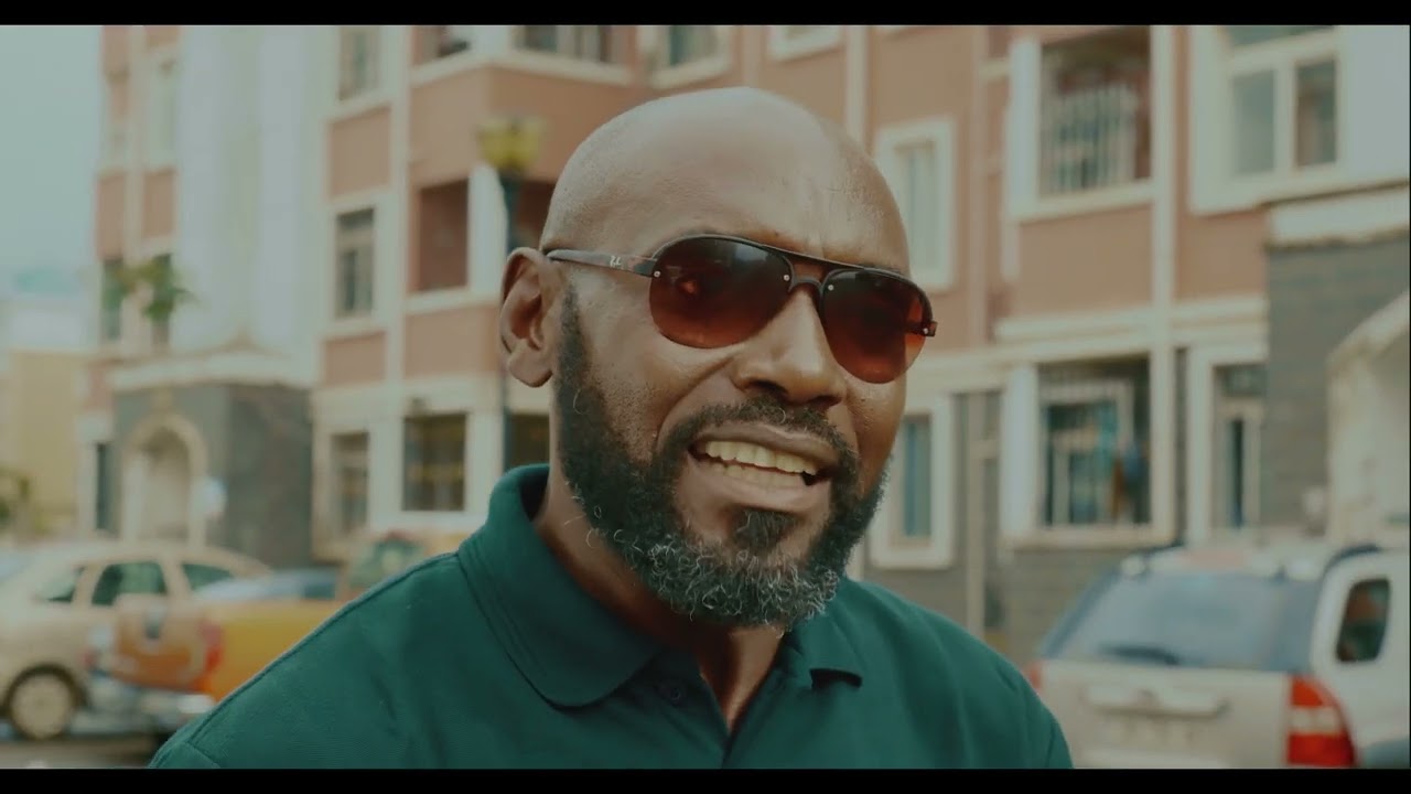 CUAN_GRANDE_ES_DIOS_VIDEO_OFICIAL_by_ EL CRISTIANO_AND_MAESTRO IDELFONSO