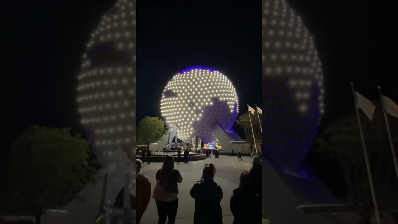 Spaceship Earth Night Sky Timelapse Light Show #disney #epcot #spaceshipearth